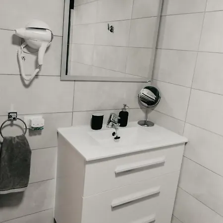 Flatguest Casa Marela * Beach * 2bdr * Wifi *