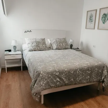 Flatguest Casa Marela * Beach * 2bdr * Wifi Arinaga